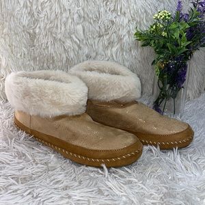 🏠-Stars Above house shoes-🏠